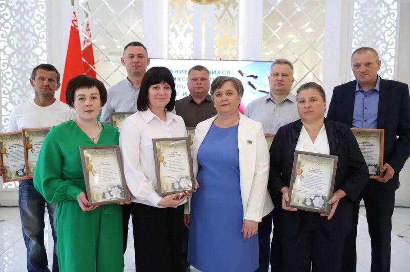 Талант, помноженный на труд: в Несвиже состоялась торжественная церемония чествования лучших учащихся района