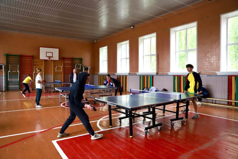 В Несвижском ФОКе прошла спартакиада среди руководителей и работников АПК района