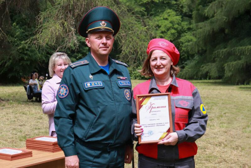 В Несвижском парке состоялись районные соревнования санитарных формирований гражданской обороны