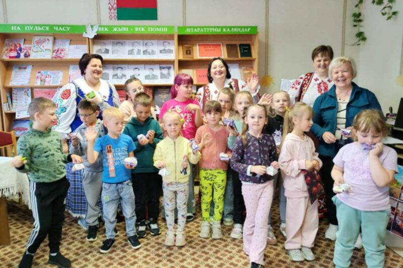 Спадчына продкаў у гульнях і быце: праект сельскіх бібліятэк