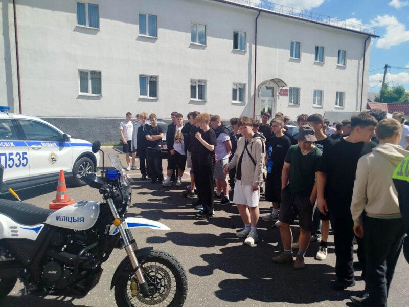 На базе Оношковской СШ успешно прошли учебно-полевые сборы для десятиклассников сельских школ района