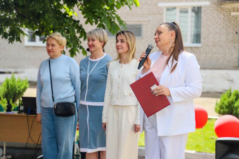 Солнце, подарки и аквагрим! В Городейской школе-интернате ярко отметили День защиты детей