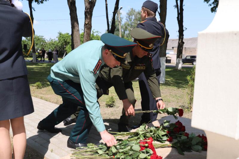 В Несвиже почтили память жертв Великой Отечественной войны и геноцида белорусского народа
