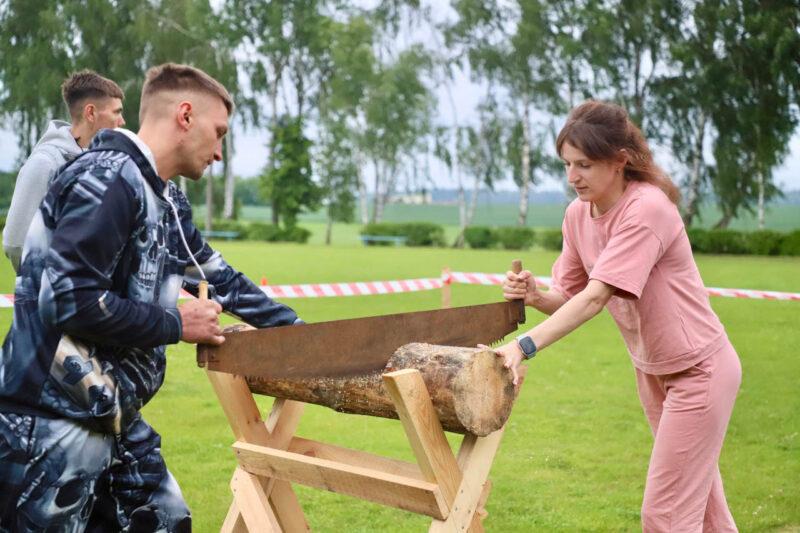 В Снове прошёл районный этап республиканского семейного сельскохозяйственного проекта «Властелин села»