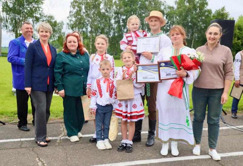 В Снове прошёл районный этап республиканского семейного сельскохозяйственного проекта «Властелин села»