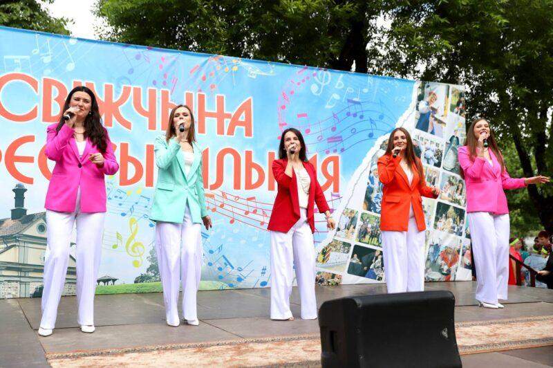 В Несвиже состоялось торжественное открытие фестиваля «Без культуры нет истоков». Фотофакт