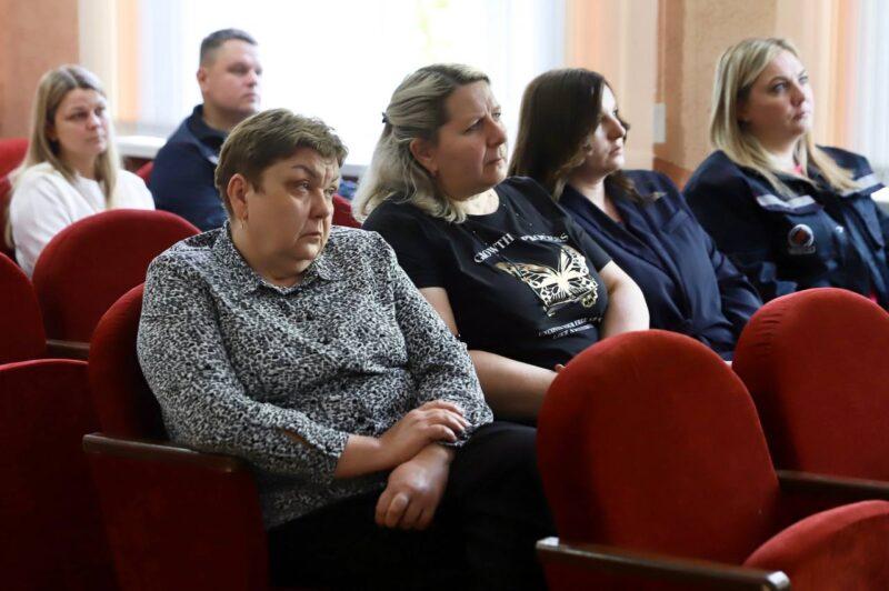 Председатель МООП Татьяна Гурьева провела встречу с трудовым коллективом Несвижского района