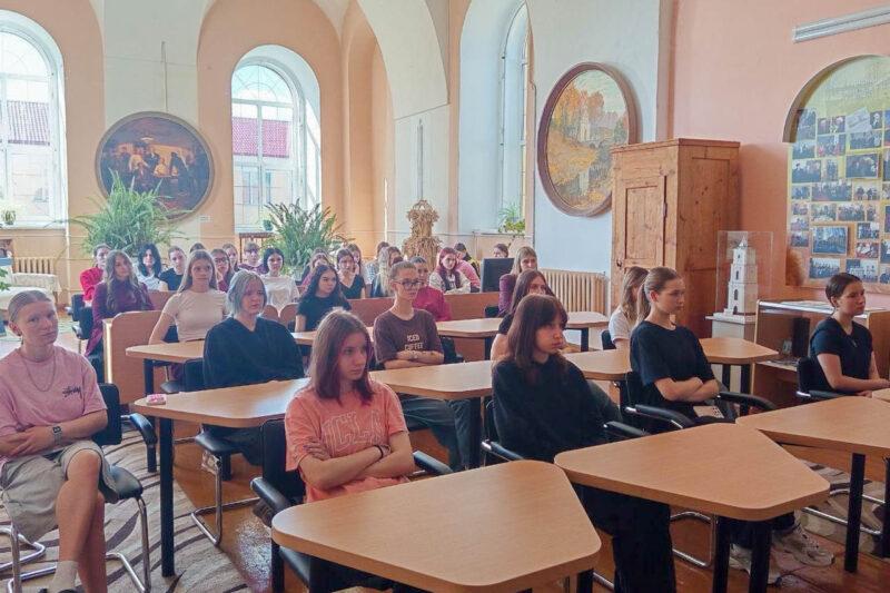 В преддверии 22 июня для учащихся колледжа был проведён ряд историко-патриотических мероприятий