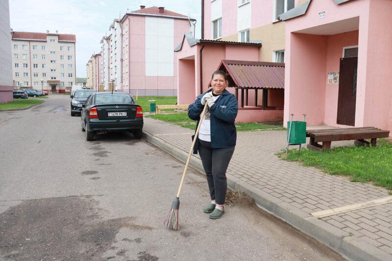 «ЖКХ и «Белая Русь» — ВМЕСТЕ!». Благоустройство и наведение порядка продолжается в Несвиже
