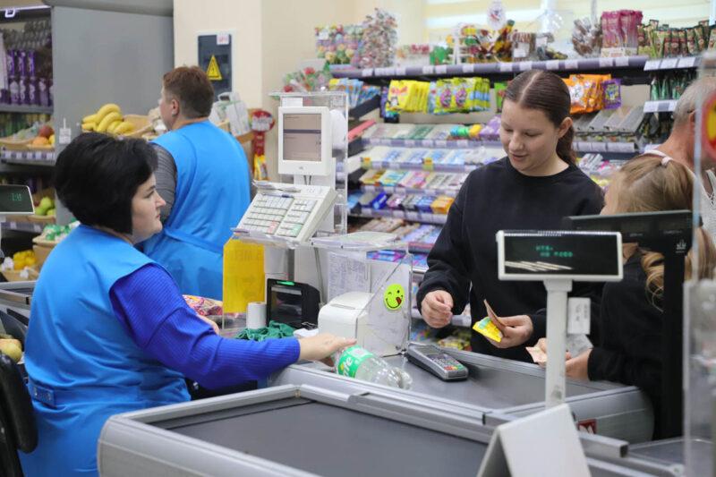 «Универсам Снов»: первый магазин самообслуживания на селе