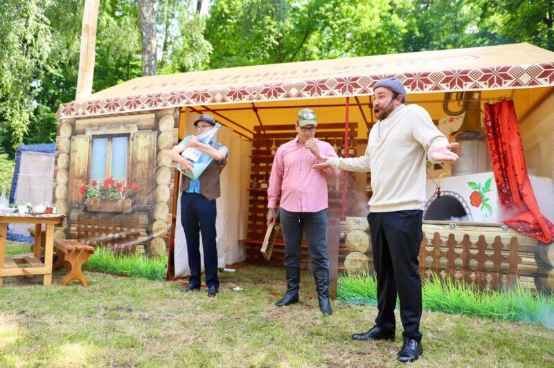 В Несвижском парке прошел V районный фестиваль гостеприимства «Гасціннасць па-радзівілаўску»