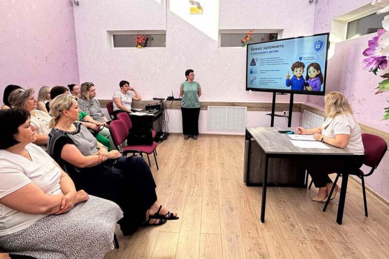 В трудовых коллективах Несвижчины проходит Единый день информирования