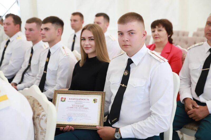 Профессия на рубеже огня: в Несвиже прошло торжественное мероприятие, посвящённое Дню пожарной службы