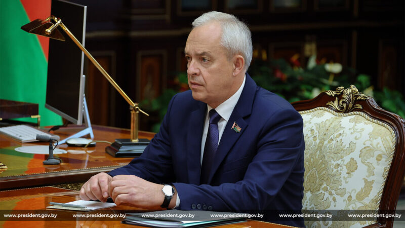 Президент Беларуси Александр Лукашенко 7 сентября принял с докладом Председателя Палаты представителей Игоря Сергеенко.