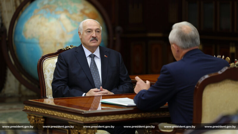 Президент Беларуси Александр Лукашенко 7 сентября принял с докладом Председателя Палаты представителей Игоря Сергеенко.