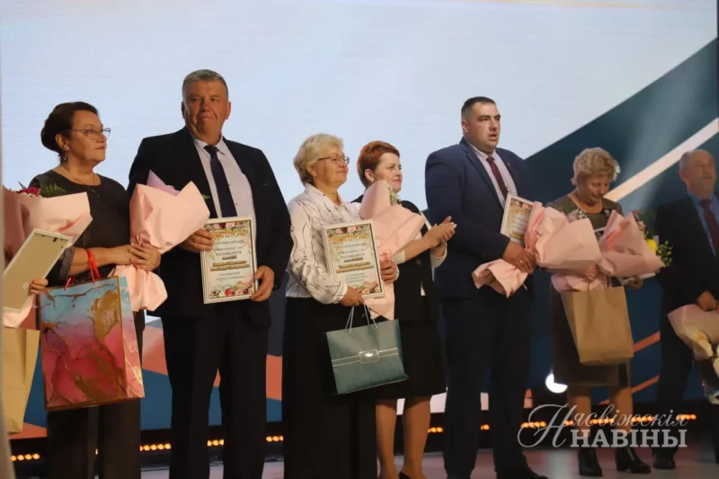 «Свет души не гаснет с годами»: в Несвиже чествовали представителей серебряного возраста